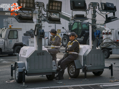 SAAO 그룹은 영화 '유랑지구 2'를 후원하며 '지닝산'의 강점을 자랑스럽게 선보입니다.